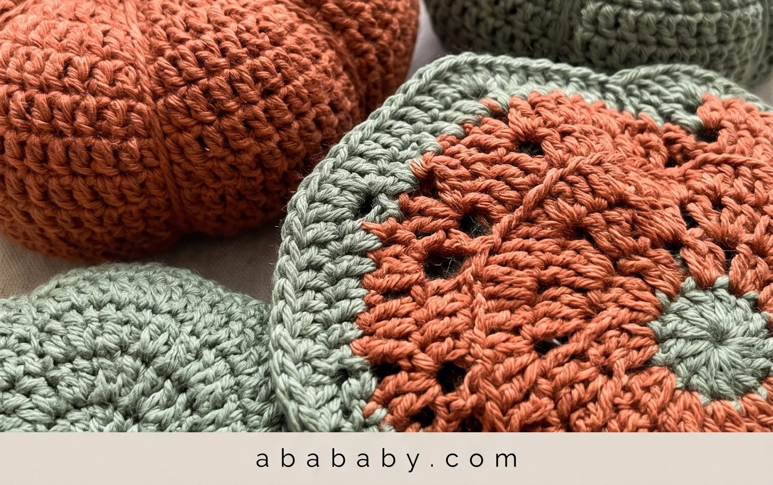 Cute Granny Square Pumpkins - An Irresistibly Classic Fall Crochet Pattern