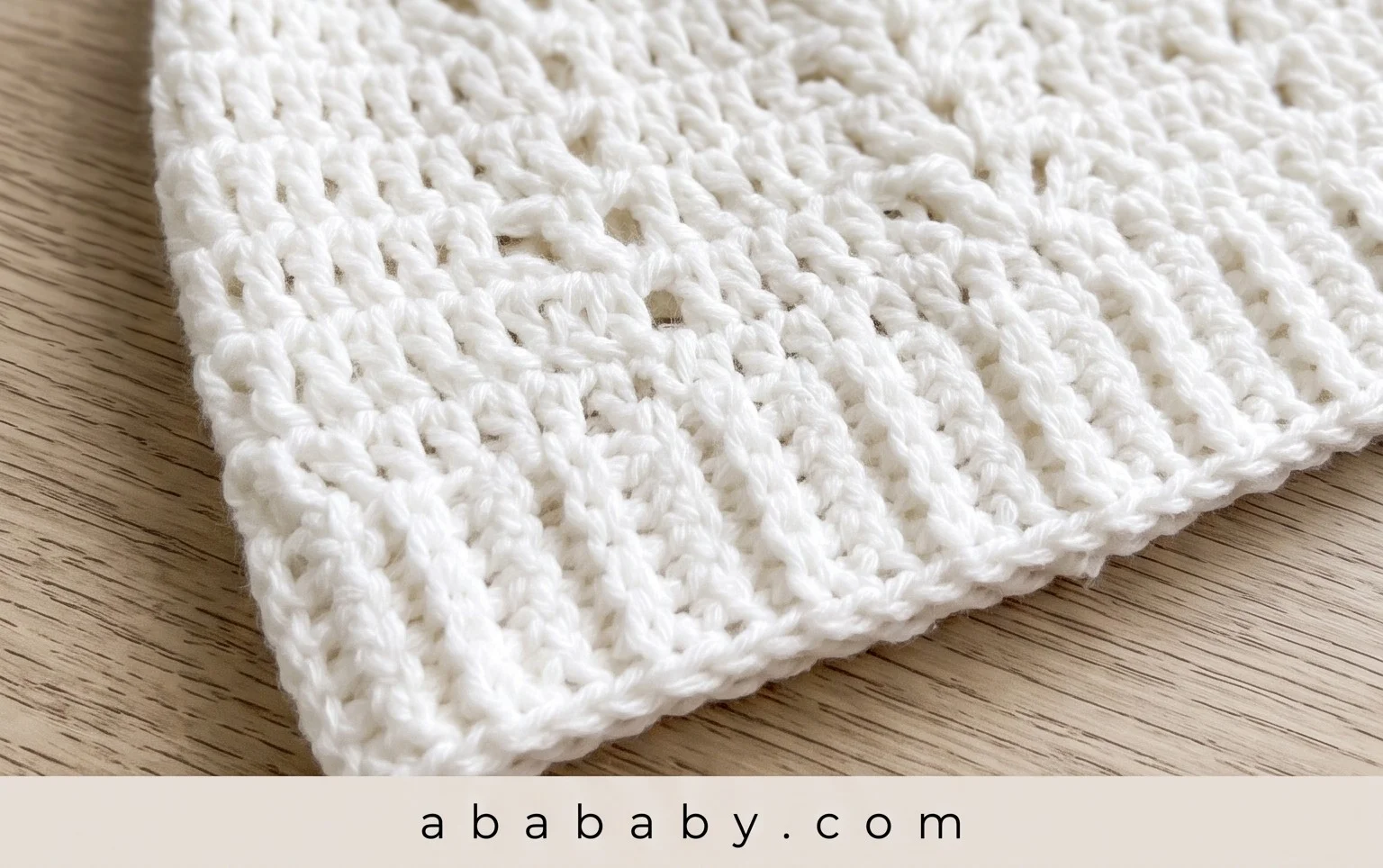 Leafly autumn hat - free crochet pattern